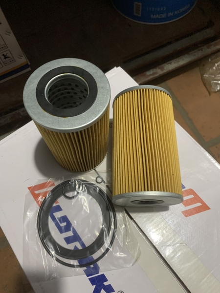 LỌC NHỚT O-1502/P502194  MÁY LU + SỐ XE NÂNG - SAKURA