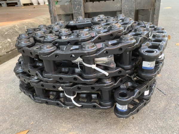 DẢI XÍCH EX60-1/2/3/5 EX70 38M 90*90 M14*45 JPS TỐT