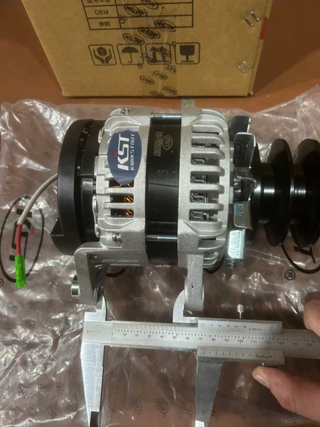 MÁY PHÁT PC300 D6  2 RÃNH, HÁNG 70, TÂM TAI 173, BU LY 94, 100A - KM120C- TD