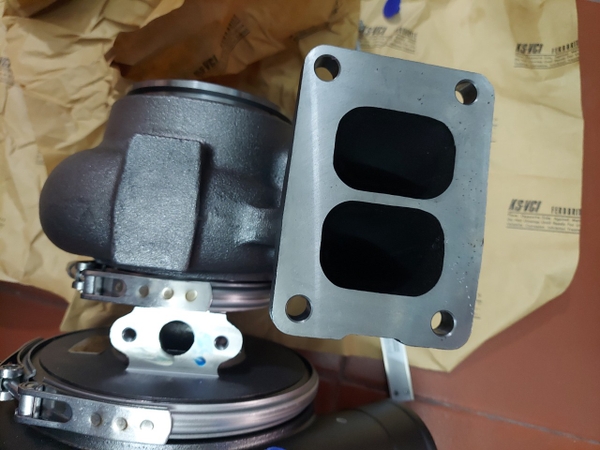 TUR BO PC400-7/ 6D125 CỔ TO-HOSET CỔ ĐÚT.ĐẾ(70*113) CỔ HÚT(56*80) CỔ GIÓ(98*116)