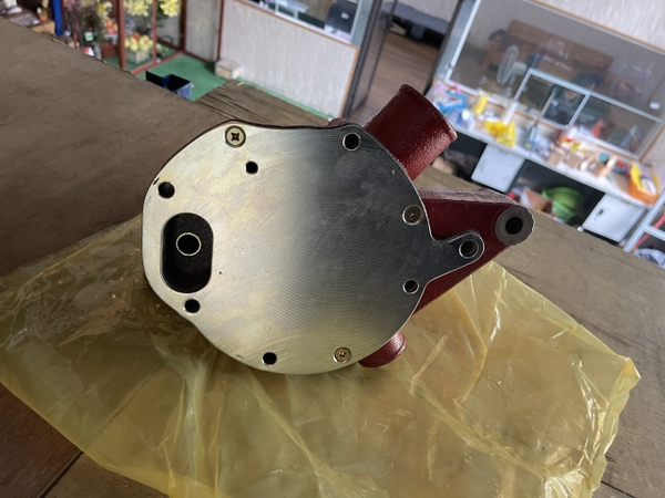 BƠM NƯỚC 1146 DH290 DH300-5 CÓ VÒI PHỤ  JPC/NJP