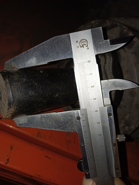 GA LÊ ĐỠ R130 R140-7 TRỤC 41 - C.H