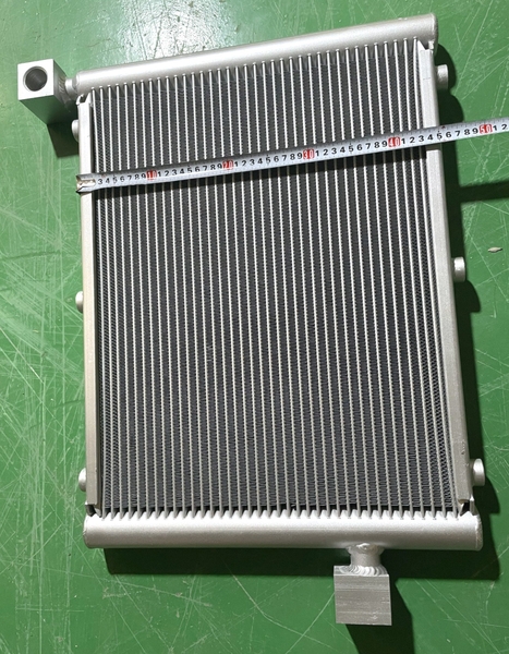 KÉT DẦU DX55 / DX60 635*465*50 OEM NHÔM