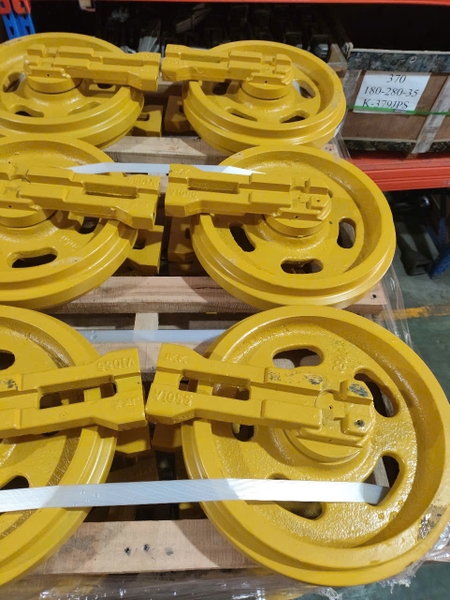DẪN HƯỚNG YM 55 (YAMA55 )VIO55/B6  70x134 CÀNG 160  M12*40 LỬNG - LY/ZX TỐT