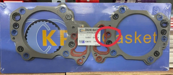 ZOĂNG MẶT MÁY 6D125 NEW  15 LỖ KIM ĐIỆN PC450-7/8