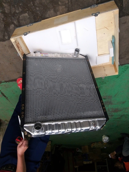 KÉT NƯỚC PC60-7 PC75-3 4D95 680*550*90 - XP