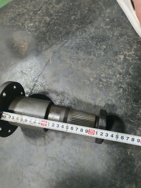 TRỤC CẦU D31-17/18 42T H388  QTN