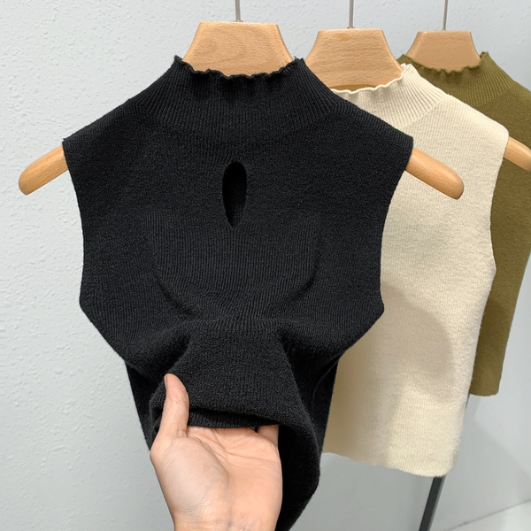 Áo len croptop cổ 3 phần khoét ngực Tuvada  -AGK75