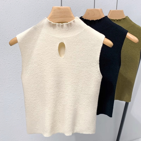 Áo len croptop cổ 3 phần khoét ngực Tuvada  -AGK75