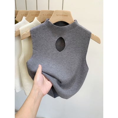 Áo len croptop cổ 3 phần khoét ngực Tuvada  -AGK75