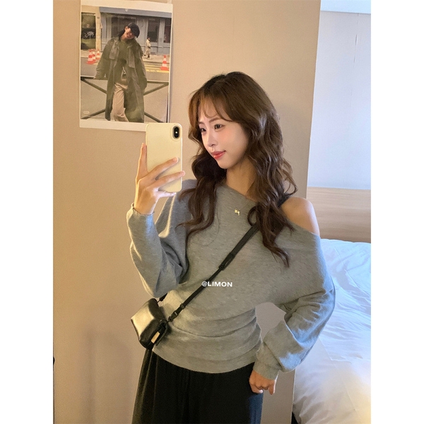 Áo trễ vai sang chảnh tiểu thư dệt kim Tuvada - LLV58