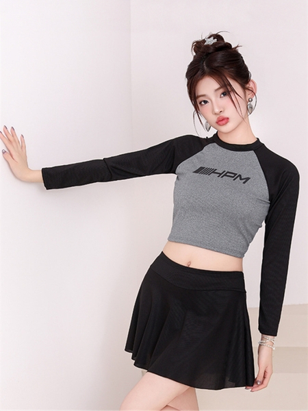 Bikini 2 mảnh dài tay dáng croptop kết hợp đồ tập Tuvada - BXD117