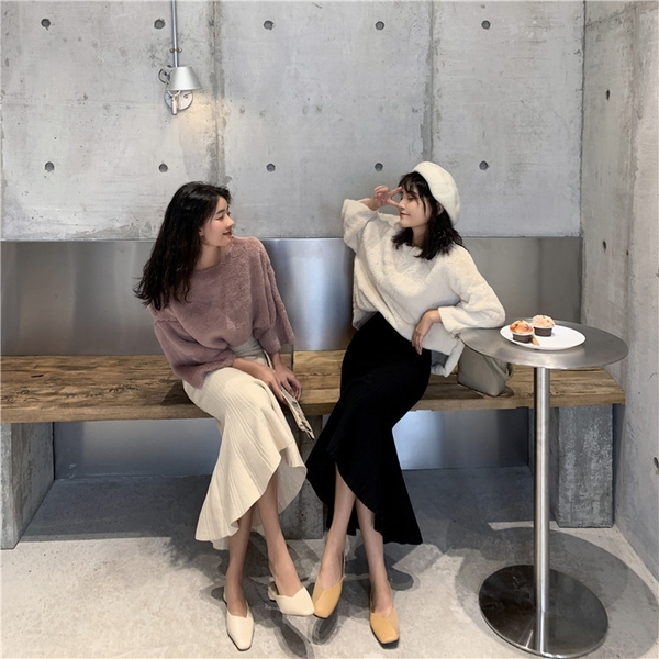 Chân váy len đuôi họa tiết chìm Tuvada- CVX81