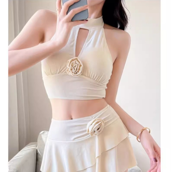 Đồ bơi nữ 2 mảnh basic phối hoa cổ choker Tuvada - BBH150