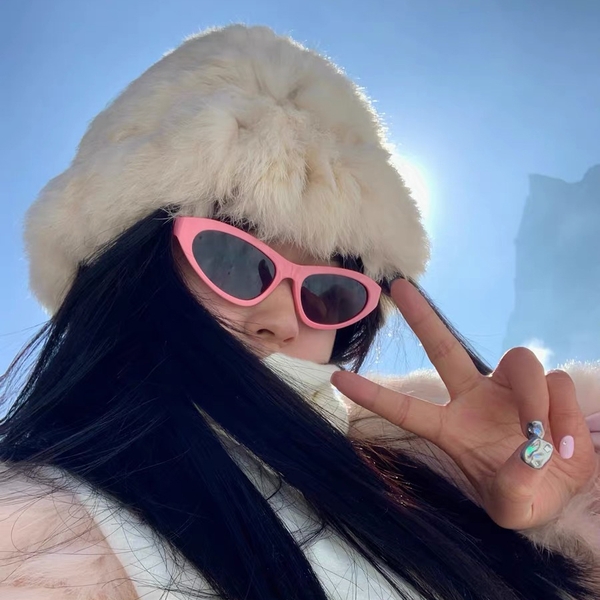 Kính thời trang gọng nhựa mắt mèo Tuvada - KMM29