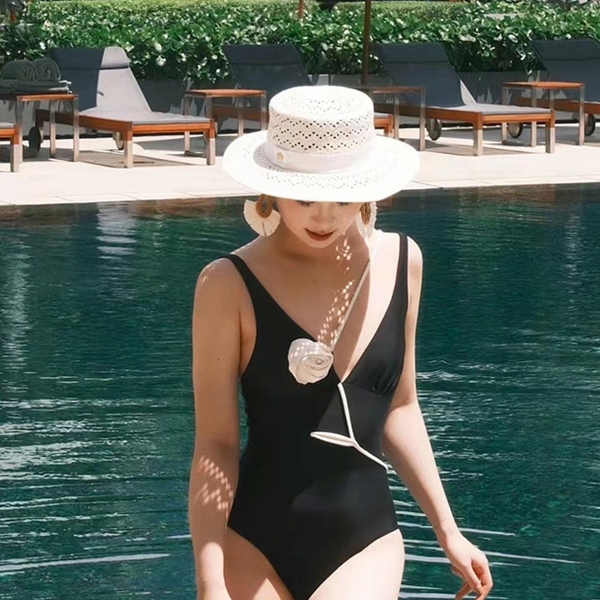 Bikini liền thân Tuvada hình bông hoa, đồ bơi 1 mảnh lần đầu ở VN, swimsuit nữ cao cấp - BBB88