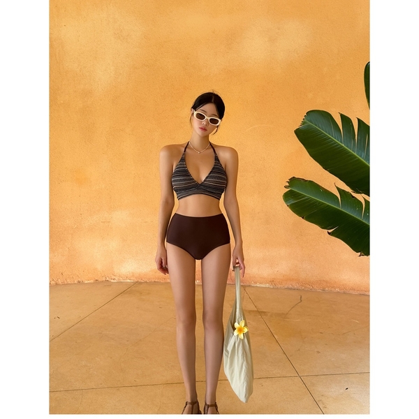 Bikini 2 mảnh Tuvada thổ cẩm, đồ bơi nữ quần cạp cao che bụng, áo tắm đi biển cao cấp - BKN155