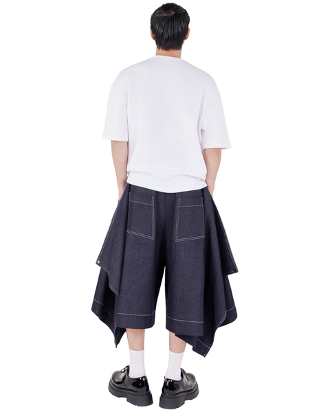 [ WHITE ] THE BEETLE OMBRE TEE