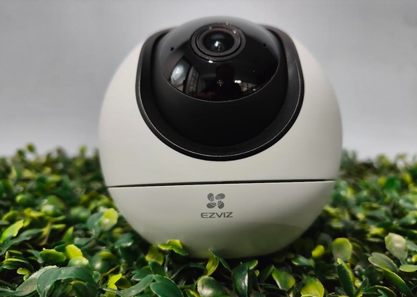 Camera WiFi quay quét Ezviz C6 2K+ CS-C6-A0-8C4WF, WiFi 2 băng tần, AI nhận diện người và thú cưng