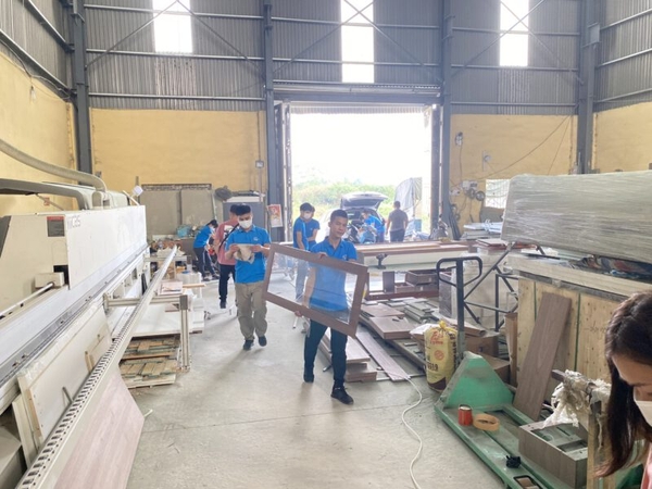 Đội ngũ thợ và kỹ sư MDF365 – chuyên nghiệp & tận tâm