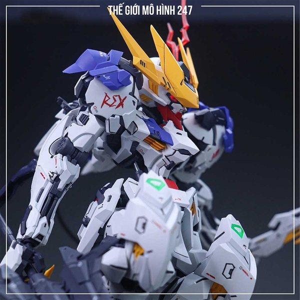 MÔ HÌNH LẮP RÁP MGSD BARBATOS LUPUS REX - KÈM ĐÈN + DECAL NƯỚC