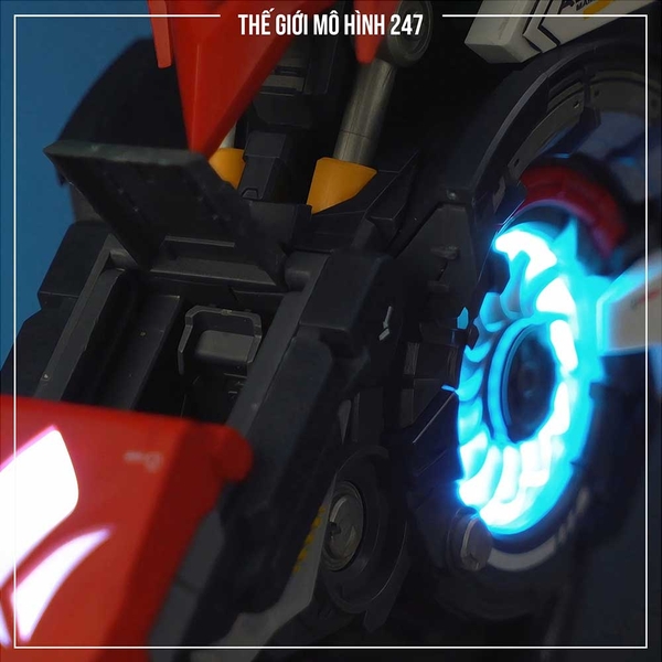 MÔ HÌNH LẮP RÁP BARBATOS HEAD BUST (CÓ LOA + ĐÈN + DECAL NƯỚC)