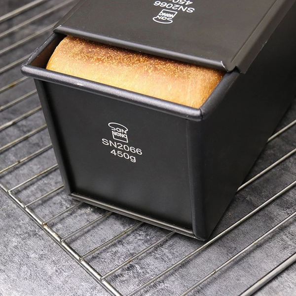 Khuôn sandwich 450g có nắp: Kích thước, công dụng và cách chọn