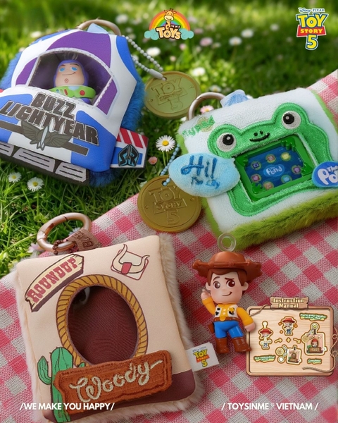 ĐỒ CHƠI HỘP MÙ MÓC KHÓA TOYSTORY DAADOOS MATE 01- PLUSHIE MEMORIES