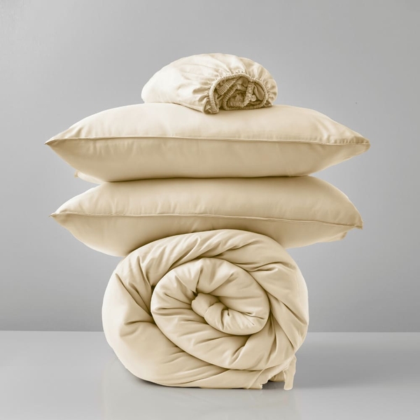 Bộ Chăn Ga Gối Vàng Ấm Áp Chagota Bedding Mềm Mịn, Mát Lạnh Cao Cấp Thoáng Mát Cho Gia Đình Bạn 2m2