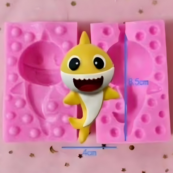 Khuôn Silicon -Sinh Vật Biển - Miệng Cười Lớn Cá Mập Baby Shark 8.5cm 2 Mảnh