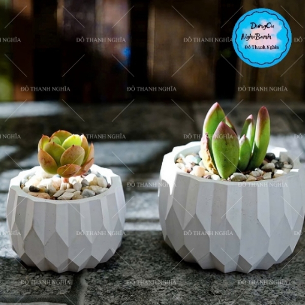 Khuôn Silicon - Chậu Cây - Đa Giác 9.7cm Không Kèm Đế