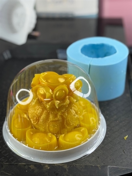 Khuôn Silicon - Hủ Vàng Túi Vàng - To 10cm sale 149k