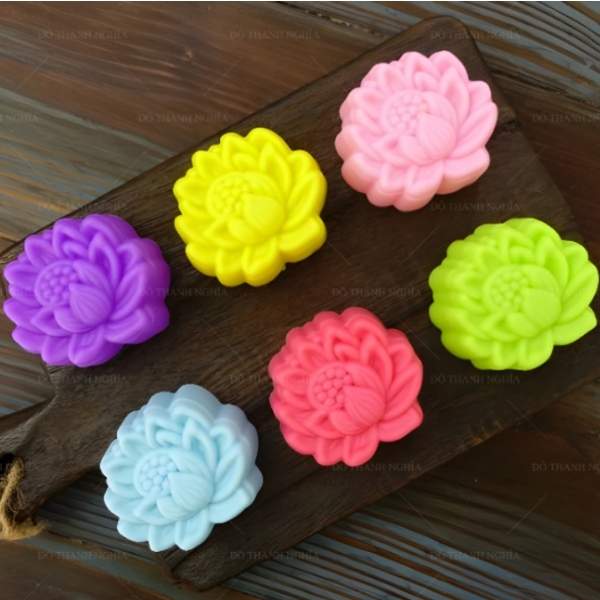 [10 cup] Khuôn Silicon - Cup Set 5cm - M01 - Hoa Sen Hot