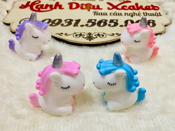 Con Ngựa Nhựa - PKD - Pony Ngồi - Màu Ngẫu Nhiên