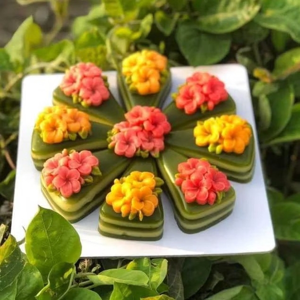 Khuôn Silicon - Phô Mai Tam Giác Sale 49k - Vĩ  Đế Trơn 8c