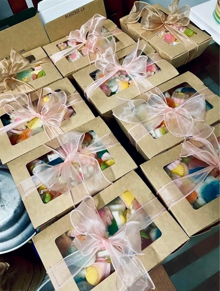 Hộp Giấy - Cup Cake - 6 Bánh - Màu Trắng