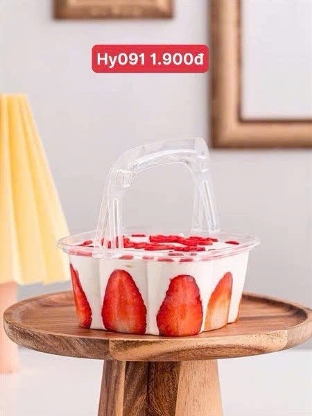 Hộp Nhựa - Vuông Quai Xách HY901 - 500ML 10X6X12cm