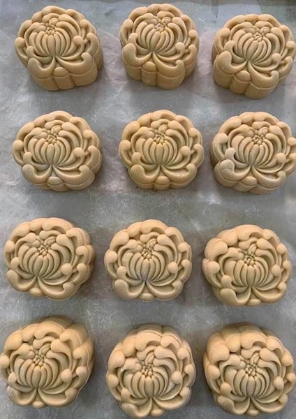 Khuôn Lò Xo TT - Hoa Cúc - 1 Mặt - 125g