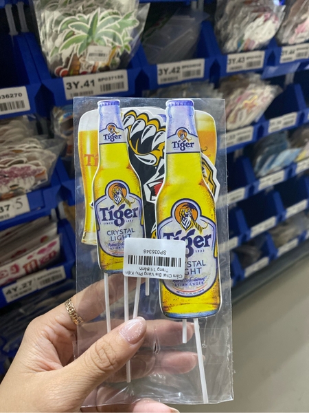 PKC - Phụ Kiện Cắm Bia - bia vàng 03