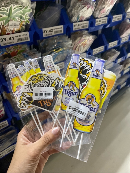 PKC - Phụ Kiện Cắm Bia - bia vàng 03