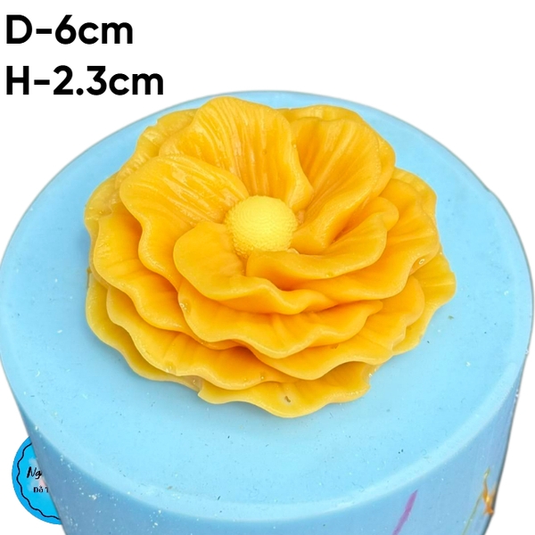 Khuôn Silicon - Hoa Cúc Cánh Xoay - 6cm cm J-339