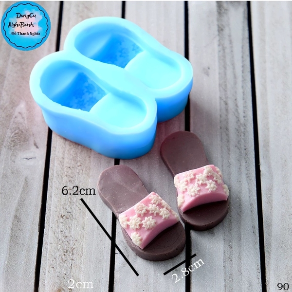Khuôn Silicon - Em Bé Giày - Đôi Dép Hoa 6.2cm