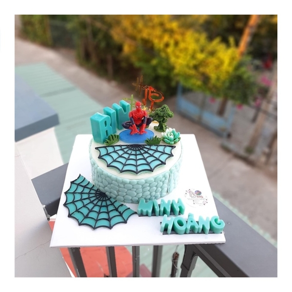 Khuôn Silicon - Động Vật - Mạng Nhện 17cm