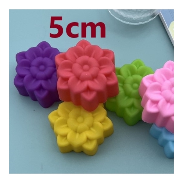 [10 cup] Khuôn Silicon - Cup Set 5cm - M14 - Cúc Tuyết