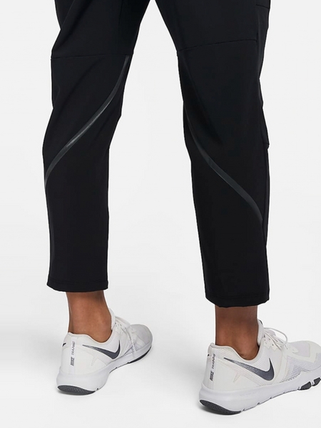 Quần Dài Unlimited Men’s Dri-FIT Tapered-Leg Pants