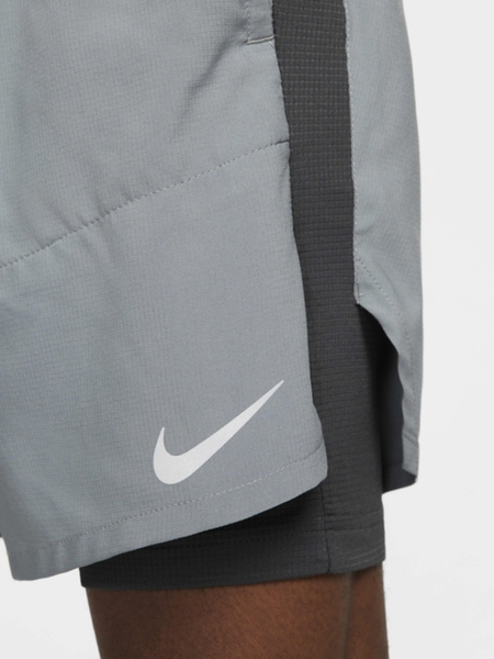 Quần Ngắn Stride Men's Dri-FIT Hybrid Running Shorts