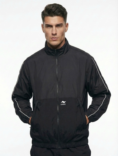 Áo Khoác Ura Air Windrunner Jacket