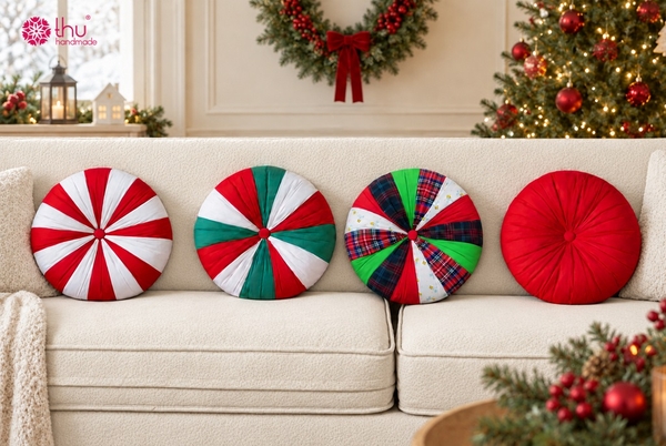 Round Christmas Pumpkin Pillow