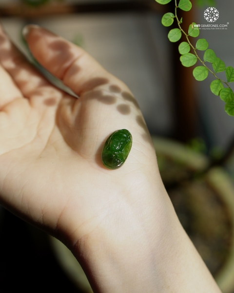 Mặt Dây Chuyền Quan Âm Ngọc Bích