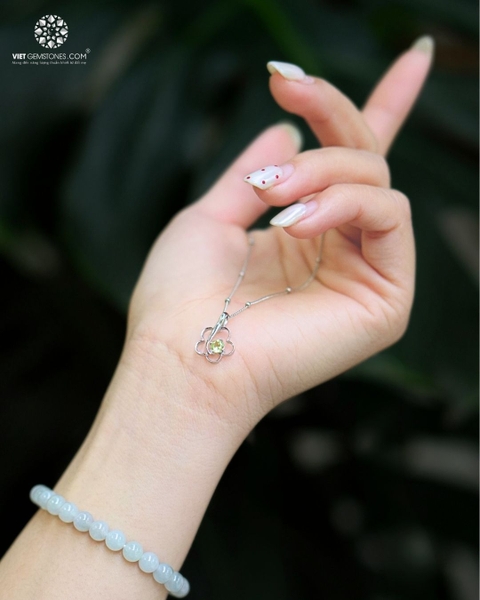 Mặt Dây Chuyền Đá Peridot (chưa kèm dây đeo) 04